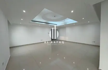 شقة - 3 غرف نوم - 4 حمامات للايجار في كورنيش الخان - الخان - الشارقة