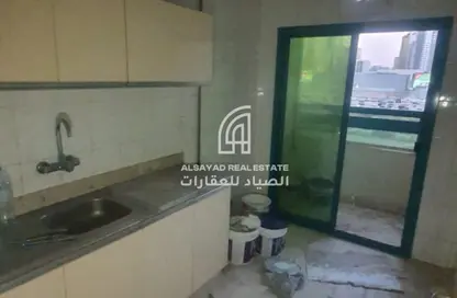 شقة - غرفة نوم - 1 حمام للايجار في شارع التعاون الجديد - التعاون - الشارقة