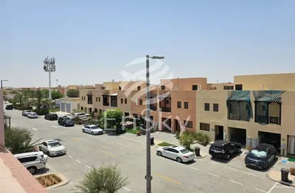 فيلا - 2 غرف نوم - 3 حمامات للبيع في المنطقة 8 - قرية هيدرا - أبوظبي