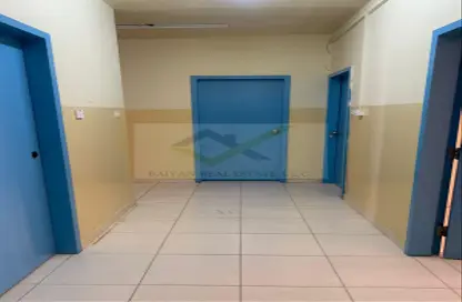 سكن عمال - استوديو - 8 حمامات للايجار في الجرف الصناعية 2 - الجرف الصناعية - عجمان