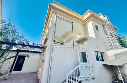 Villa - 5 Bedrooms - 5 Bathrooms for rent in Mankhool - Bur Dubai - Dubai