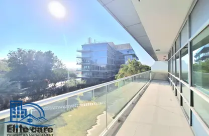 Apartment - 3 Bedrooms - 4 Bathrooms for rent in Al Marasy - Al Bateen - Abu Dhabi