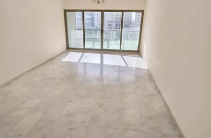 شقة - 3 غرف نوم - 3 حمامات للايجار في شارع التعاون الجديد - التعاون - الشارقة