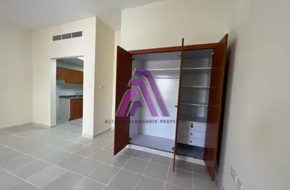 Apartment - 1 Bathroom for rent in Russia Cluster - International City - Dubai