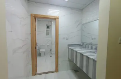 Villa - 7+ Bedrooms - 7+ Bathrooms for rent in Mohamed Bin Zayed City - Abu Dhabi