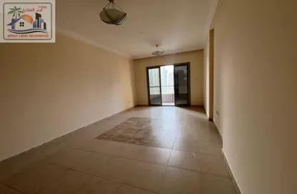 Apartment - 3 Bedrooms - 3 Bathrooms for rent in New Al Taawun Road - Al Taawun - Sharjah