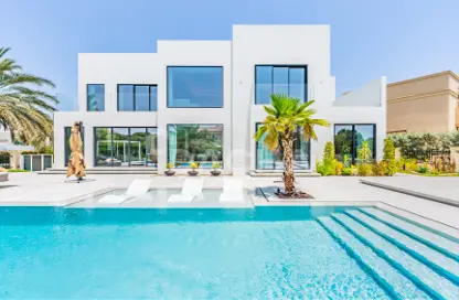 Villa - 5 Bedrooms - 6 Bathrooms for sale in Entertainment Foyer - European Clusters - Jumeirah Islands - Dubai