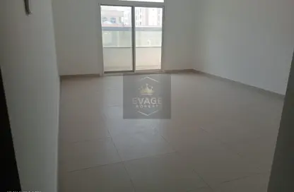 Apartment - 2 Bedrooms - 3 Bathrooms for rent in Al Jurf 2 - Al Jurf - Ajman Downtown - Ajman
