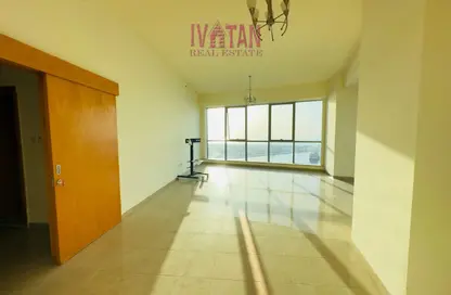 Apartment - 3 Bedrooms - 4 Bathrooms for rent in Julphar Residential Tower - Julphar Towers - Al Nakheel - Ras Al Khaimah