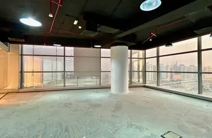 Office Space - Studio - 1 Bathroom for rent in Shatha Tower - Dubai Media City - Dubai