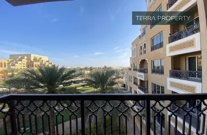 شقة - غرفة نوم - 2 حمامات للايجار في ياقوت - باب البحر - جزيرة المرجان - رأس الخيمة