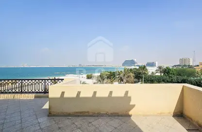 شقة - غرفة نوم - 2 حمامات للايجار في فيروز - باب البحر - جزيرة المرجان - رأس الخيمة
