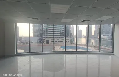 مكتب - استوديو للايجار في برج الأعمال - الخليج التجاري - دبي