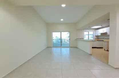 Apartment - 2 Bedrooms - 2 Bathrooms for rent in Mankhool - Bur Dubai - Dubai
