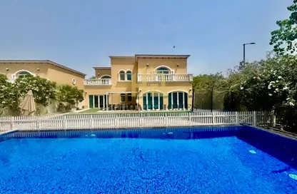 Villa - 5 Bedrooms - 6 Bathrooms for rent in Legacy - Jumeirah Park - Dubai