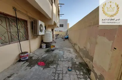 عمارة بالكامل - 8 غرف نوم - 8 حمامات للبيع في أبراج الراشدية - الراشدية - عجمان وسط المدينة - عجمان