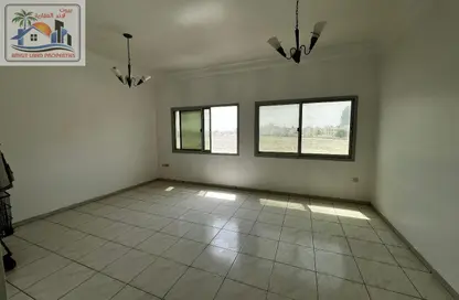 Apartment - 2 Bedrooms - 2 Bathrooms for rent in Al Musalla - Sharjah