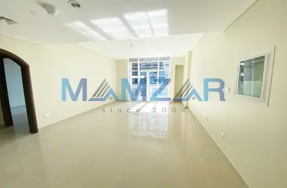 Empty Room image for: Apartment - 1 Bedroom - 2 Bathrooms for rent in Dusit Thani - Muroor Area - Abu Dhabi, Image 1