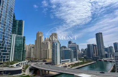 Apartment - 2 Bedrooms - 2 Bathrooms for sale in 5242 Tower 2 - 5242 - Dubai Marina - Dubai