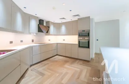 Apartment - 3 Bedrooms - 3 Bathrooms for sale in Al Hatimi - Shoreline Apartments - Palm Jumeirah - Dubai