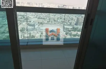 شقة - غرفة نوم - 2 حمامات للايجار في مساكن كورنيش عجمان - طريق كورنيش عجمان - عجمان