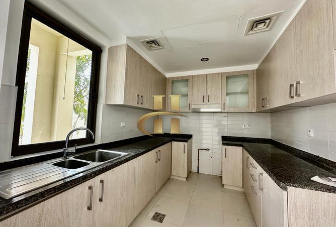 15240206 - Property Image 2