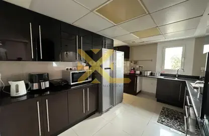 Apartment - 4 Bedrooms - 5 Bathrooms for rent in Arabian Style - Al Reef Villas - Al Reef - Abu Dhabi