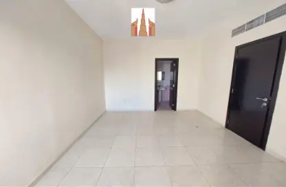 Empty Room image for: Apartment - 2 Bedrooms - 3 Bathrooms for rent in Al Nahda - Sharjah, Image 1