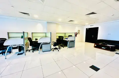 Office Space - Studio - 1 Bathroom for sale in Grosvenor Business Tower - Barsha Heights (Tecom) - Dubai