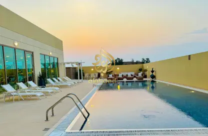 Apartment - 1 Bedroom - 2 Bathrooms for rent in Jumeirah Garden City - Al Satwa - Dubai