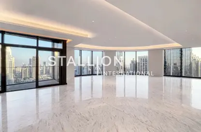 Half Floor - 4 Bedrooms - 5 Bathrooms for rent in IL Primo - Opera District - Downtown Dubai - Dubai