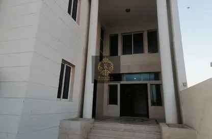 Apartment - 1 Bedroom - 1 Bathroom for rent in Mohamed Bin Zayed City Villas - Mohamed Bin Zayed City - Abu Dhabi