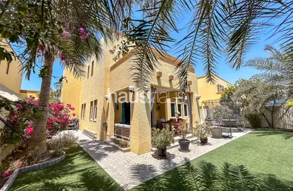 Villa - 3 Bedrooms - 4 Bathrooms for sale in Heritage - Jumeirah Park - Dubai