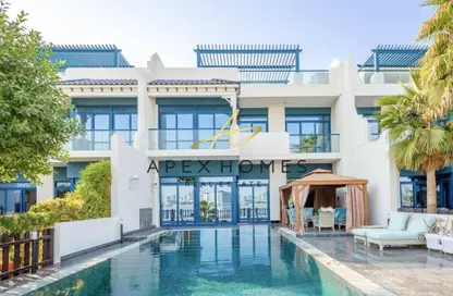 Villa - 5 Bedrooms - 6 Bathrooms for rent in Palma Residences - Palm Jumeirah - Dubai