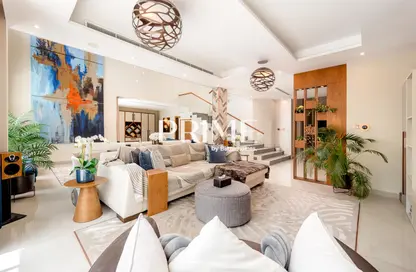 Villa - 4 Bedrooms - 5 Bathrooms for sale in Entertainment Foyer - Mediterranean Clusters - Jumeirah Islands - Dubai