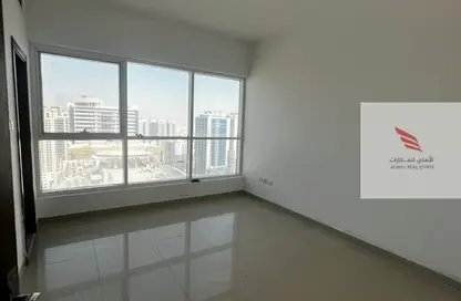 Apartment - 3 Bedrooms - 3 Bathrooms for rent in Al Rashidiya Towers - Al Rashidiya - Ajman Downtown - Ajman