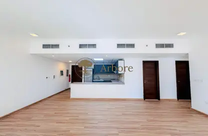 شقة - 2 غرف نوم - 3 حمامات للبيع في فكتوريا رزدنسي - الفرجان - دبي شقة - 2 غرف نوم - 3 حمامات للبيع في فكتوريا رزدنسي - الفرجان - دبي