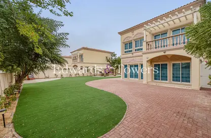 Villa - 2 Bedrooms - 4 Bathrooms for rent in District 7E - Jumeirah Village Triangle - Dubai