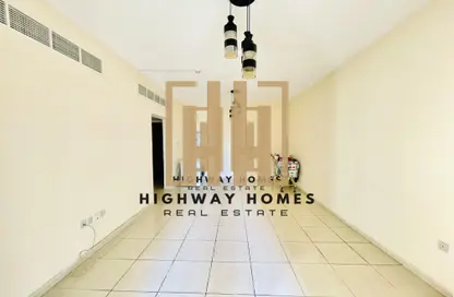 Apartment - 2 Bedrooms - 2 Bathrooms for rent in Street 20 - Al Nahda - Sharjah