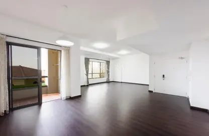 Apartment - 3 Bedrooms - 4 Bathrooms for sale in Rimal 5 - Rimal - Jumeirah Beach Residence - Dubai