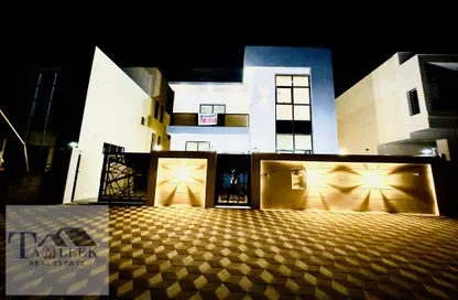 صورة لـ منزل خارجي فيلا - 5 غرف نوم - 7 حمامات للبيع في 1 الياسمين - الياسمين - عجمان ، صورة رقم 1