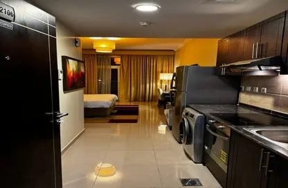Apartment - Studio - 1 Bathroom for rent in Siraj Tower - Arjan - Dubai