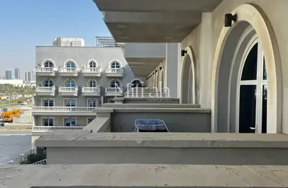 شقة - 2 غرف نوم - 2 حمامات للايجار في الخريف 2 - سيزون كوميونيتي - قرية الجميرا سركل - دبي