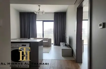 شقة - غرفة نوم - 2 حمامات للبيع في ذا في تاور - مجمع دبي ريزيدنس - دبي