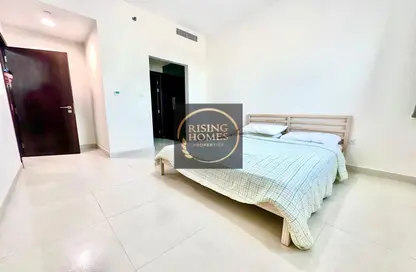 شقة - غرفة نوم - 2 حمامات للايجار في برج السيف - شاطئ الراحة - أبوظبي