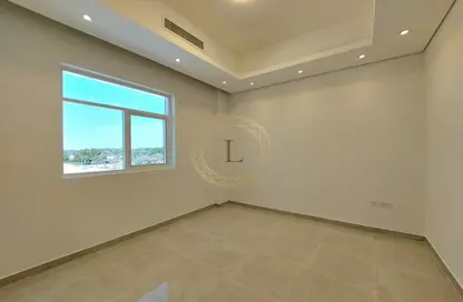 شقة - غرفة نوم - 1 حمام للايجار في حي القلعة - الجهلي - العين