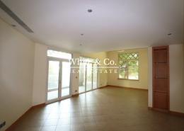 Apartment - 3 bedrooms - 3 bathrooms for rent in Al Khushkar - Shoreline Apartments - Palm Jumeirah - Dubai