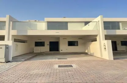 Townhouse - 3 Bedrooms - 5 Bathrooms for sale in Centaury - The Roots DAMAC Hills 2 - Damac Hills 2 - Dubai
