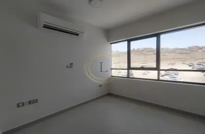 Office Space - Studio - 1 Bathroom for rent in Al Sinaiya - Al Ain