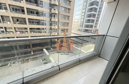 Apartment - 2 Bedrooms - 3 Bathrooms for rent in Sahara Tower 4 - Sahara Complex - Al Nahda - Sharjah